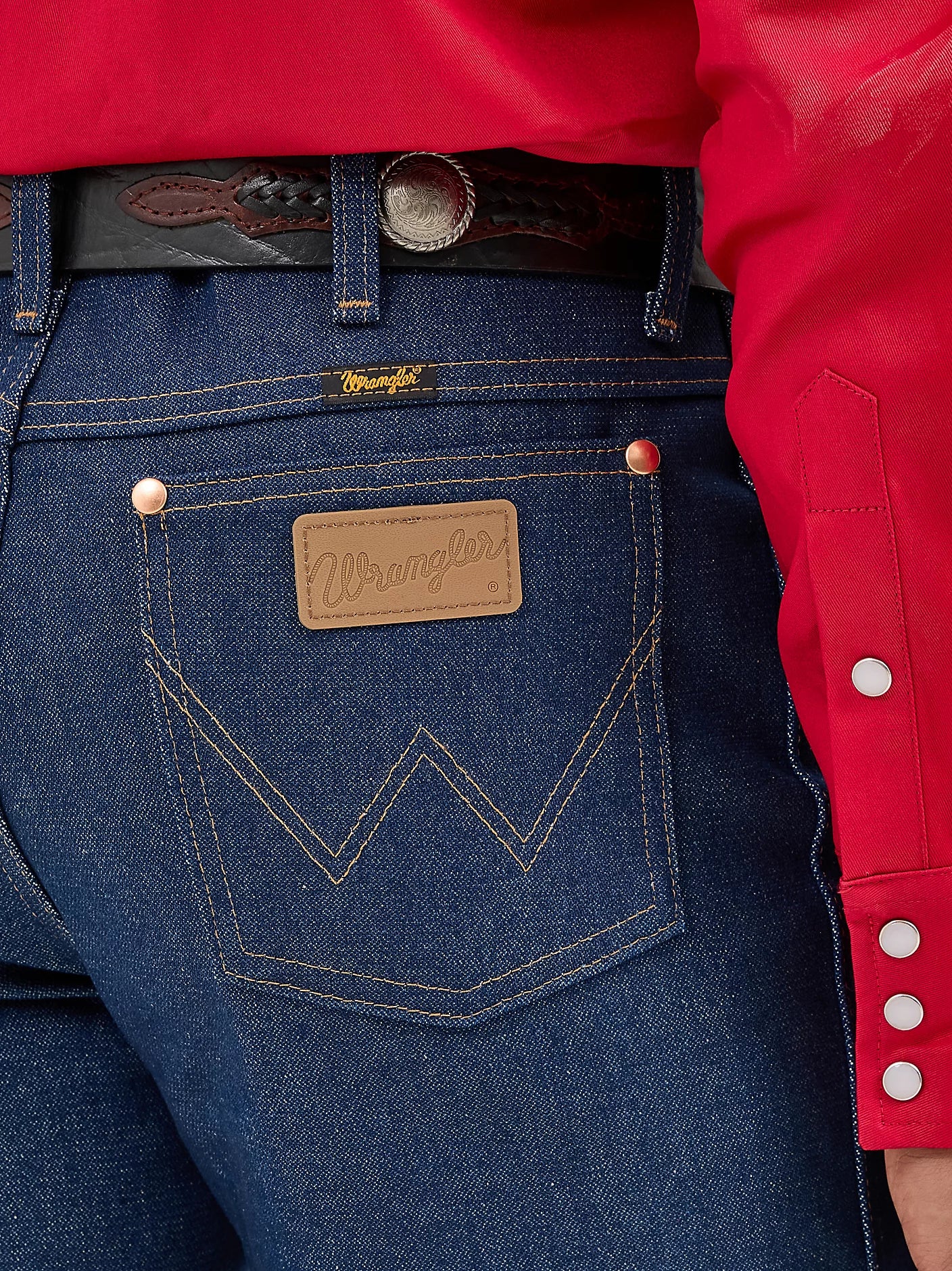 Wrangler Cowboy Cut Rigid Slim Fit Jean in Rigid Indigo