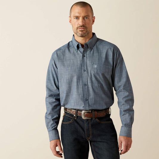 Ariat Trent Classic Fit Shirt in Chambray Blue