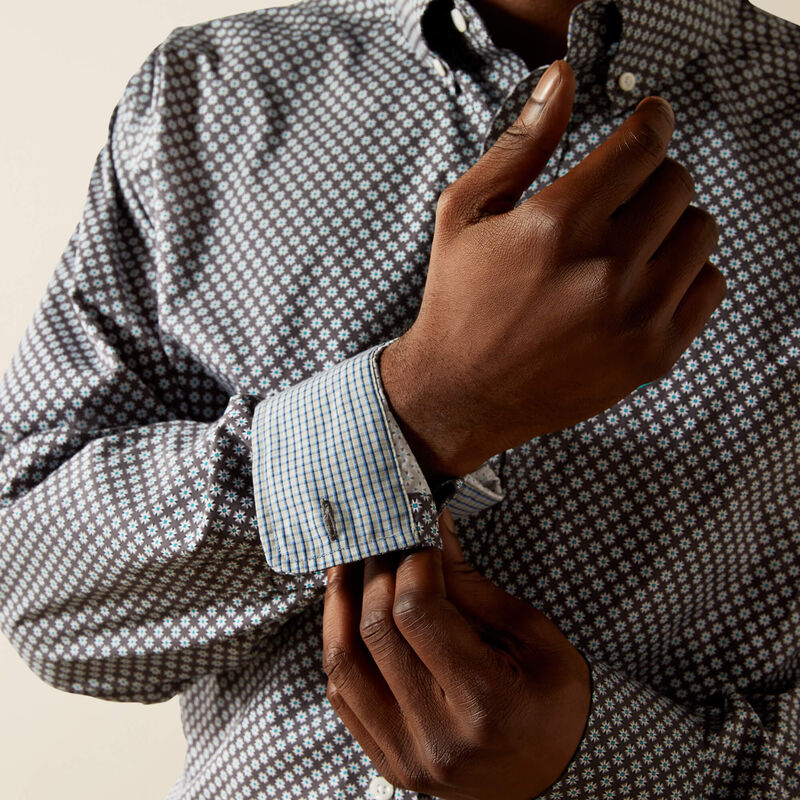 Ariat Wrinkle Free Caleb Classic Fit Shirt in Dark Gray