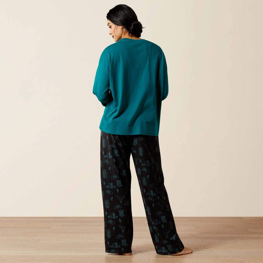 Ariat Dreams Pajama Set in Deserted Print