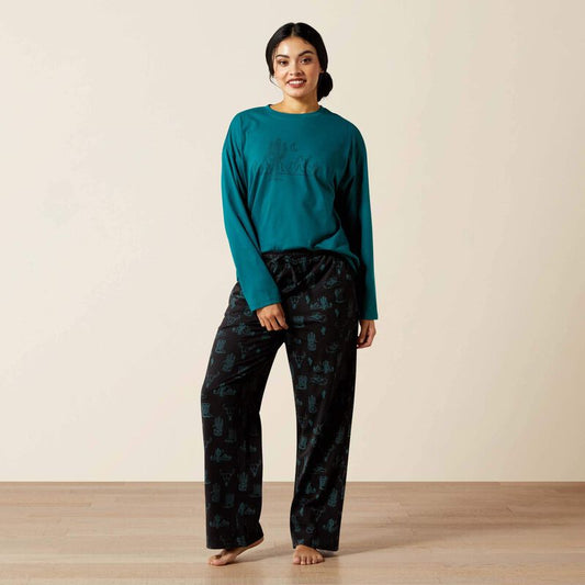 Ariat Dreams Pajama Set in Deserted Print