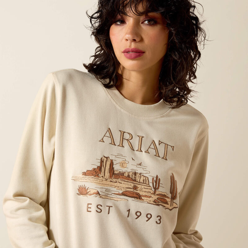 Ariat Essential Crew Sweatshirt in Summer Sand
