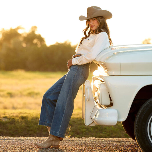 Ariat Perfect Rise Jazmine Wide Leg Crop Jeans in Albuquerque