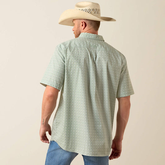 Ariat Wrinkle Free Worthington Classic Fit Shirt in Laurel Green Southwest Print