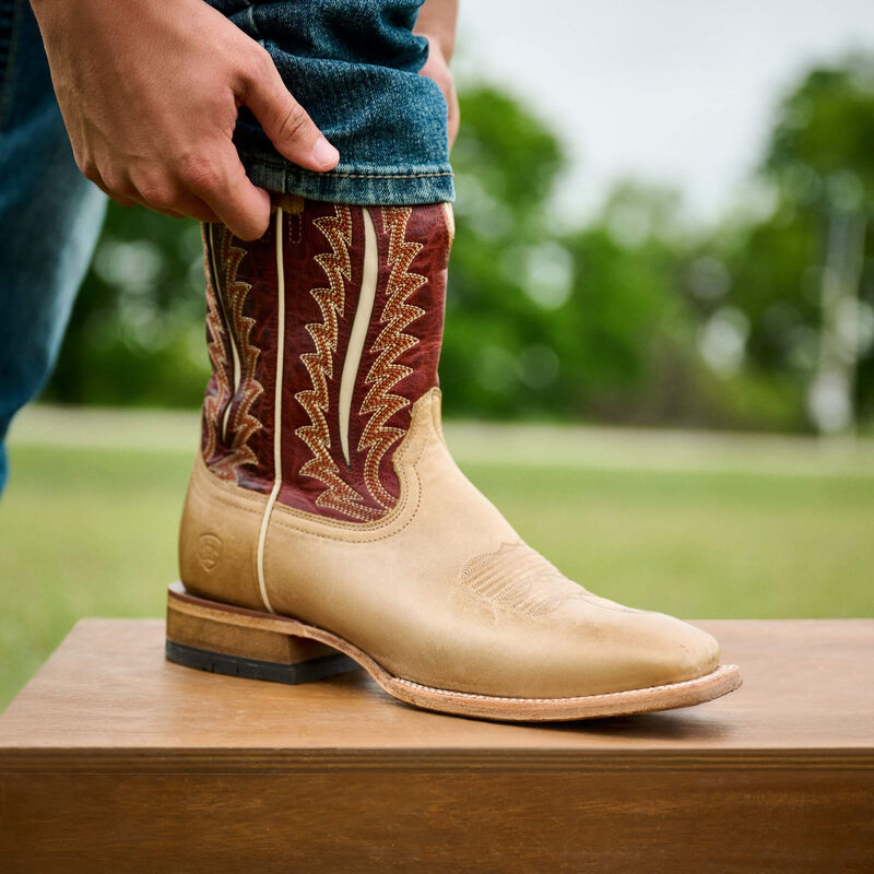 Ariat Gage Wide Square Toe Cowboy Boot in Faded Camel/Fired Brick