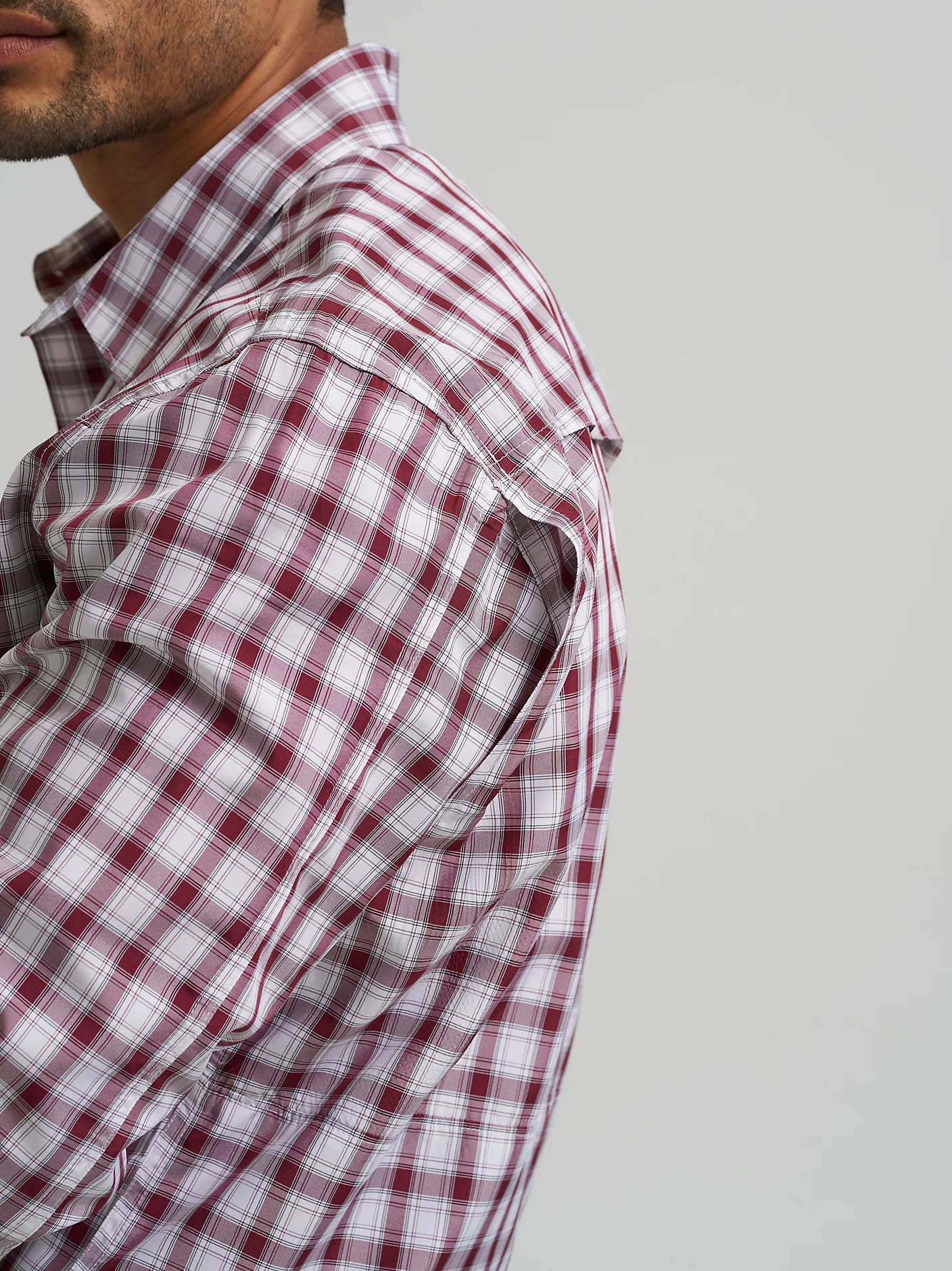 Wrangler Performance Snap Long Sleeve Plaid Shirt in Pinot Red