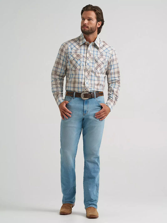 Wrangler Men's Wrangler Retro® Long Sleeve Sawtooth Snap Pocket Western Shirt in Historic Tan