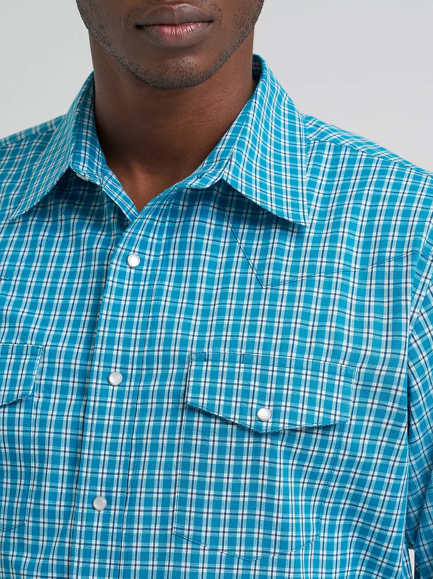 Wrangler Wrinkle Resist Long Sleeve Western Snap Plaid Shirt in Rich Teal