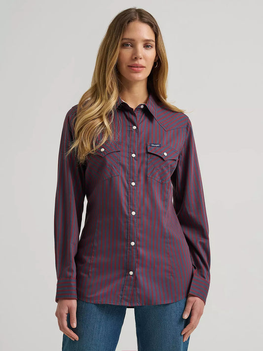 Wrangler Olivia Western Slim Snap Shirt in Burgundy
