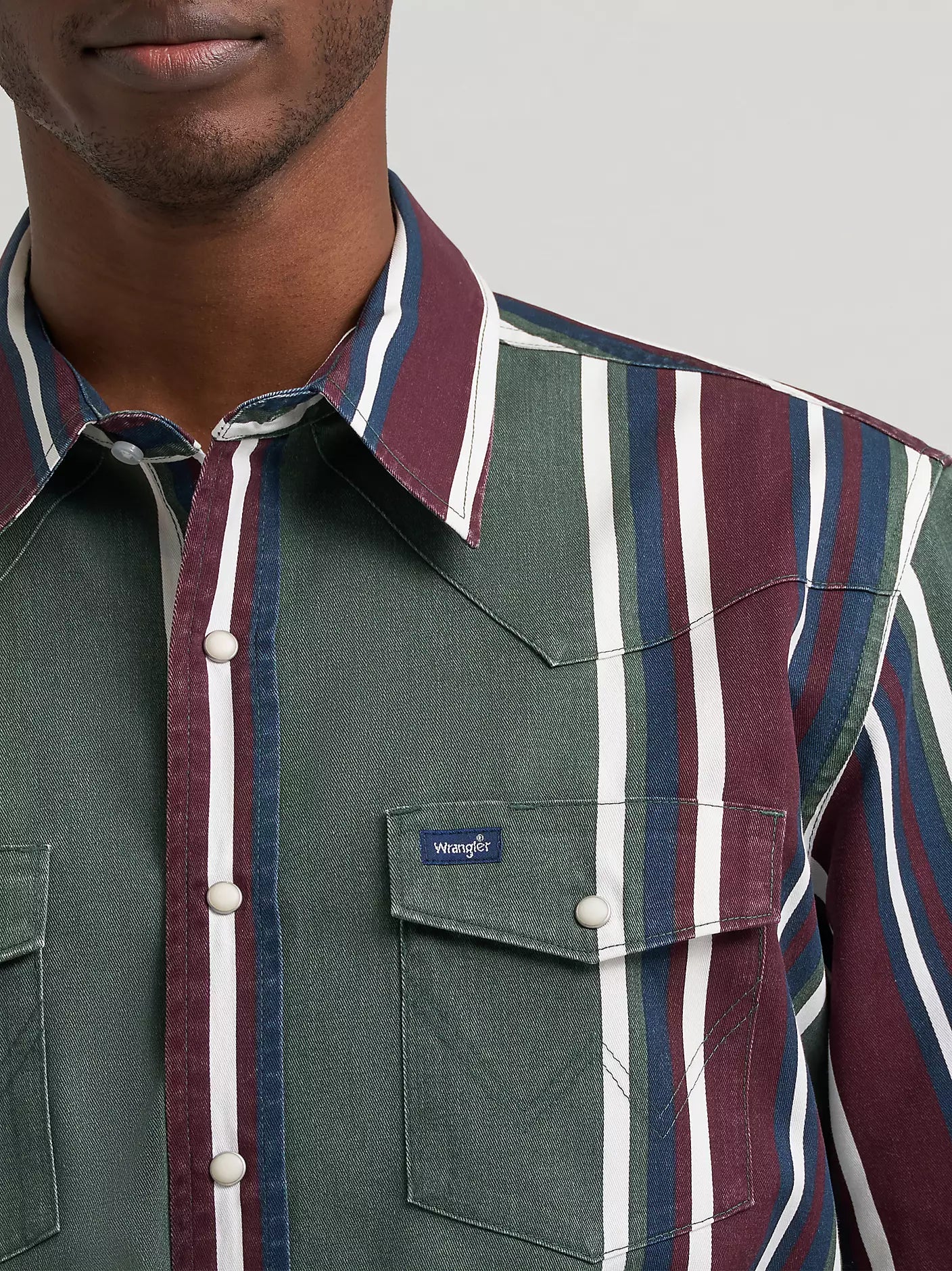 Wrangler Vintage-Inspired Brushpopper Western Snap Workshirt in Field Olive