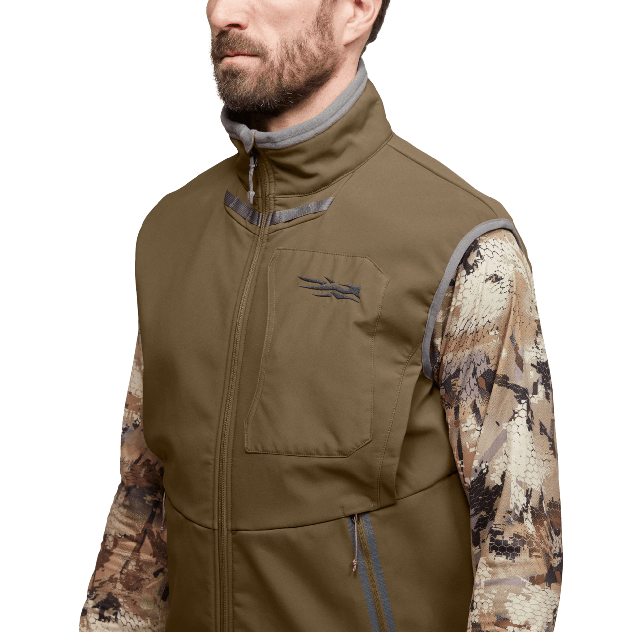 Sitka Dakota Vest in Coyote