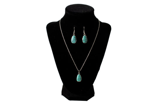 Blazin Roxx Turquoise Stones Earring and Necklace Set