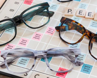 Peepers Kent Gray Horn Reading Glasses