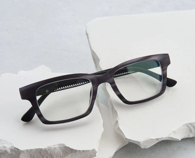 Peepers Cedar Charcoal Horn/Black Reading Glasses
