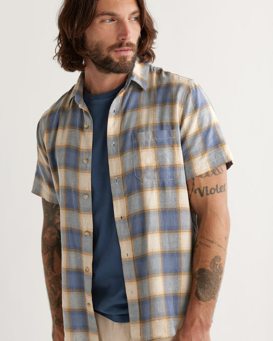 Pendleton Men's Short Sleeve Dawson Linen Shirt in Tan/Indigo Plaid
