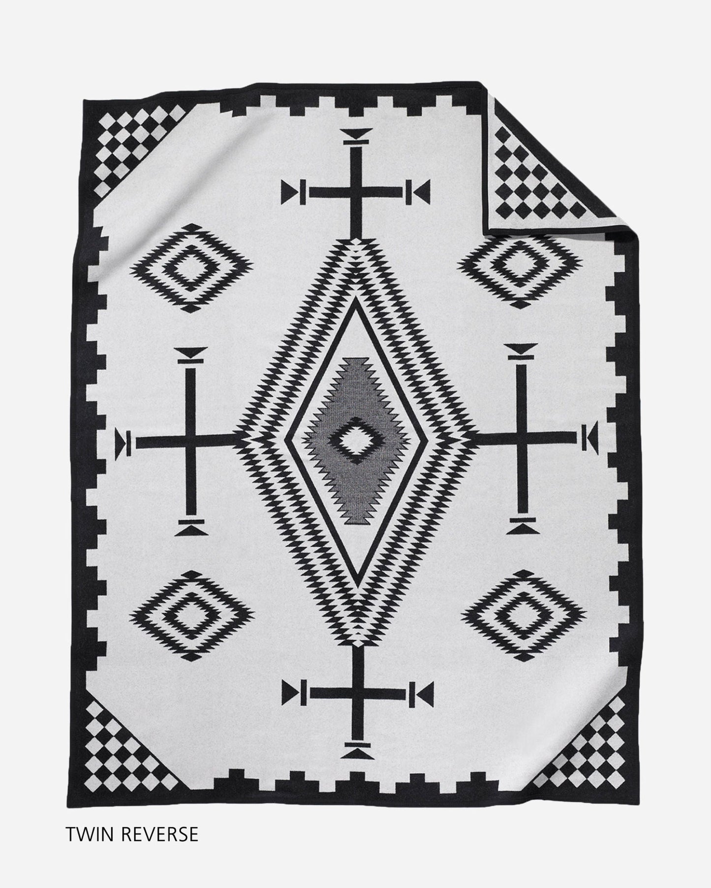 Pendleton Jacquard Unnapped Robe Blanket