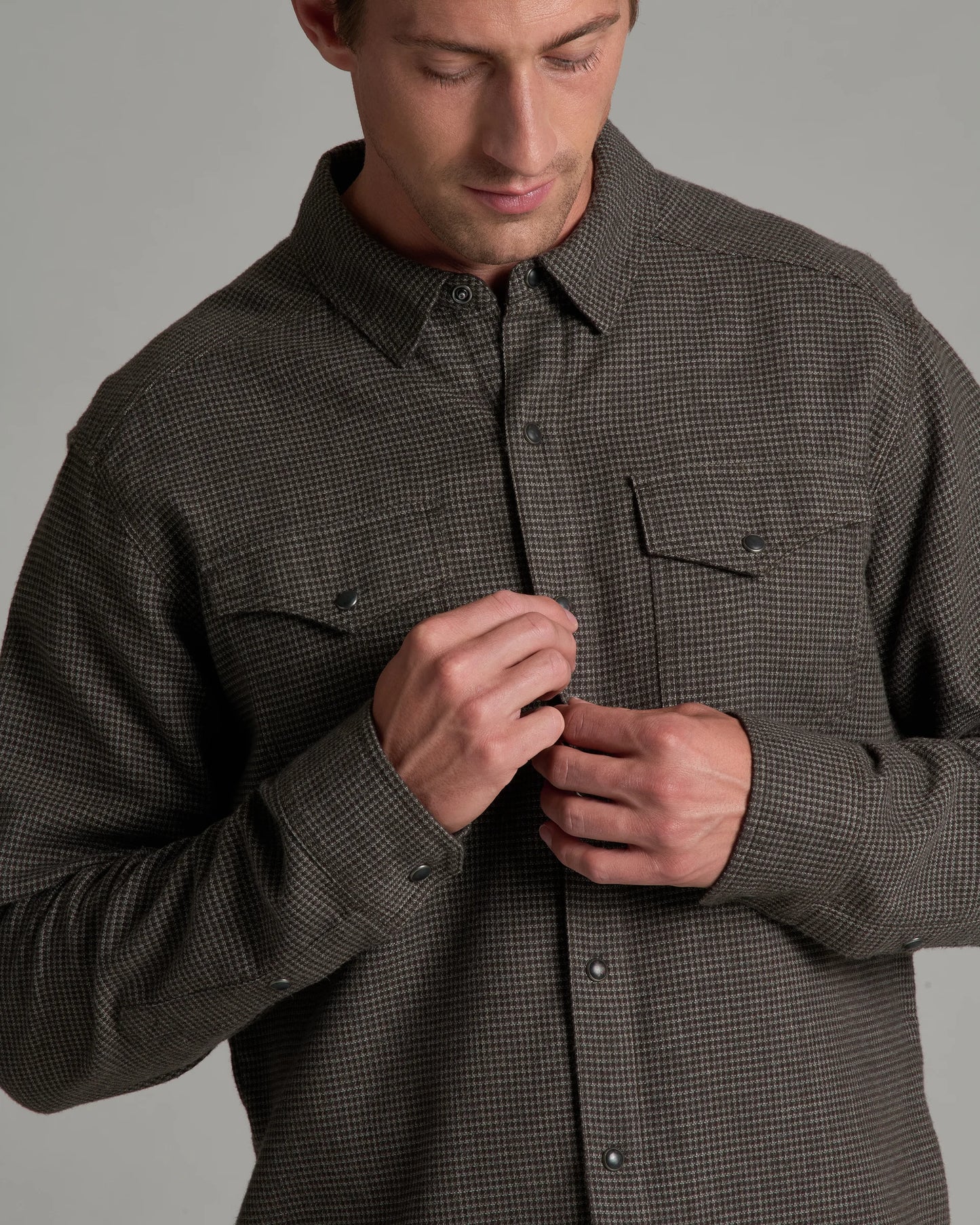 Kuhl Disputr Shirt in Phantom Grey