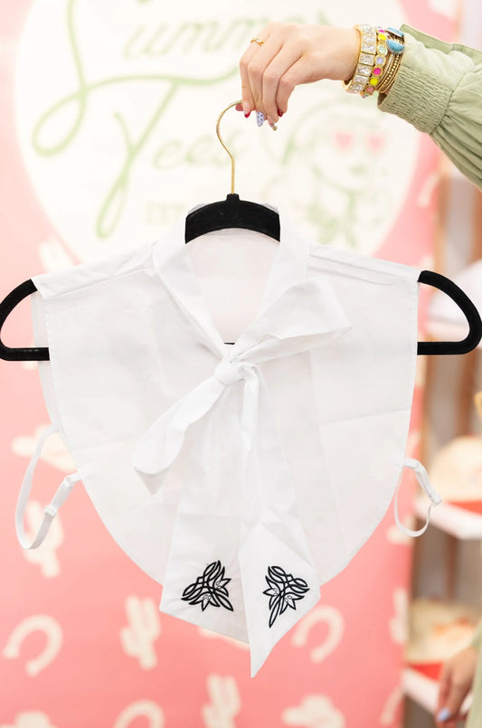 White Boot Stitch Collar