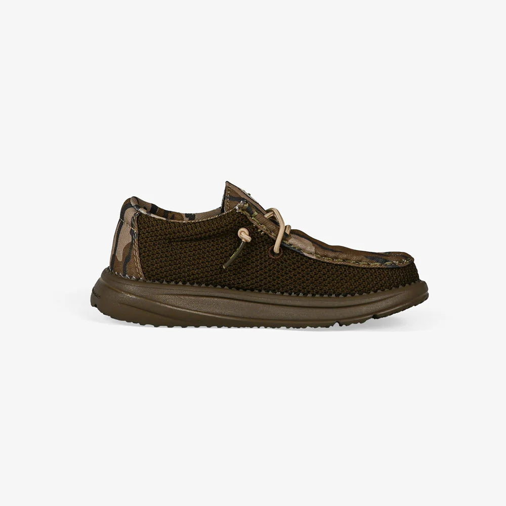 Gator Waders Youth Camp Shoes in 2-Tone Mossy Oak Original Bottomland