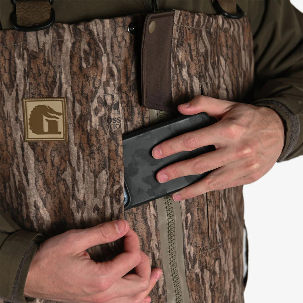 Gator Waders Men's Omega Uninsulated Zip Waders in Mossy Oak Bottomland