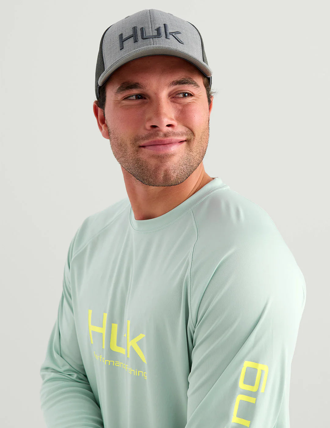 Huk Pursuit Performance Crew in Heron Blue