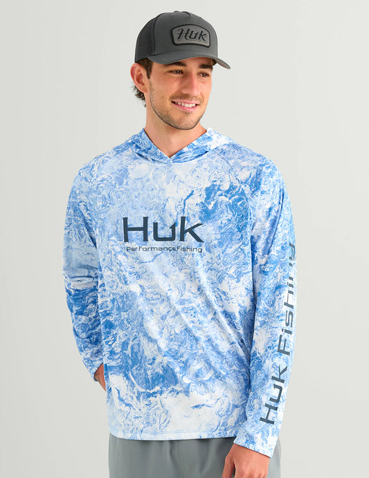 Huk Pursuit Performance Hoodie in Mossy Oak Regatta