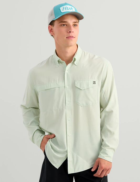 Huk Tide Point Button-Down in Pale Algae