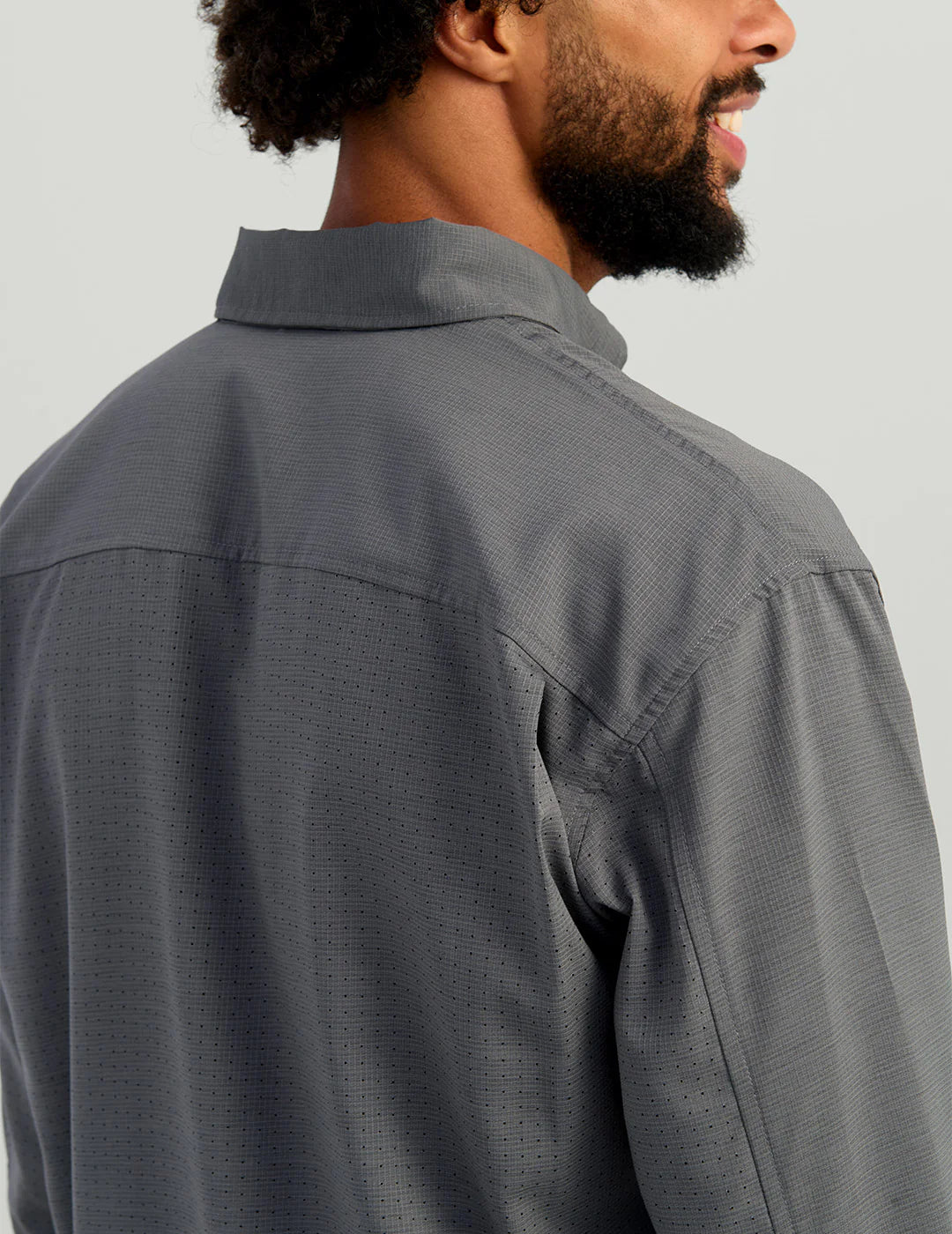 Huk Tide Point Heathered Ripstop Button-Down in Black Heather