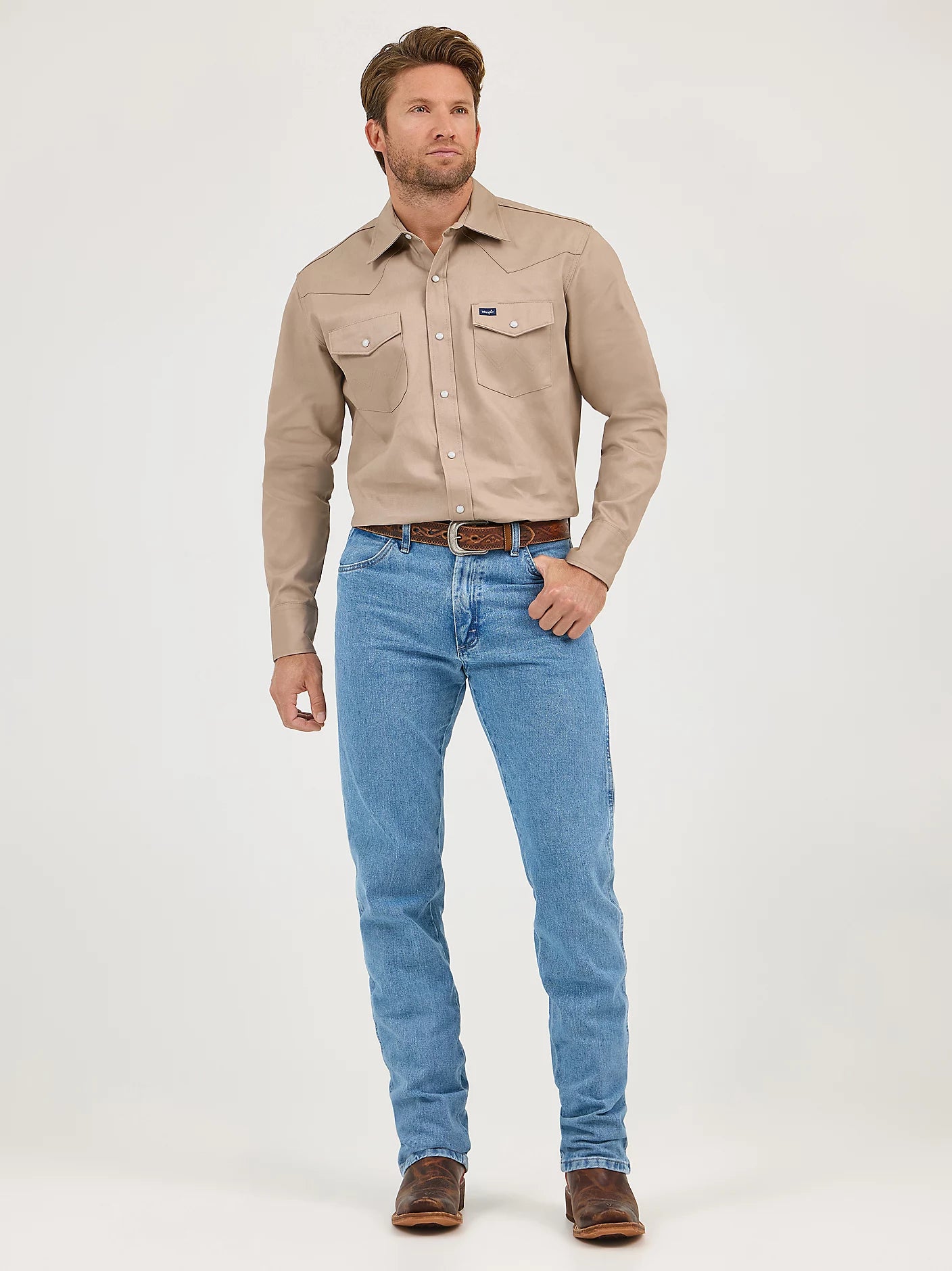 Wrangler Cowboy Cut Firm Finish Long Sleeve Work Shirt in Khaki