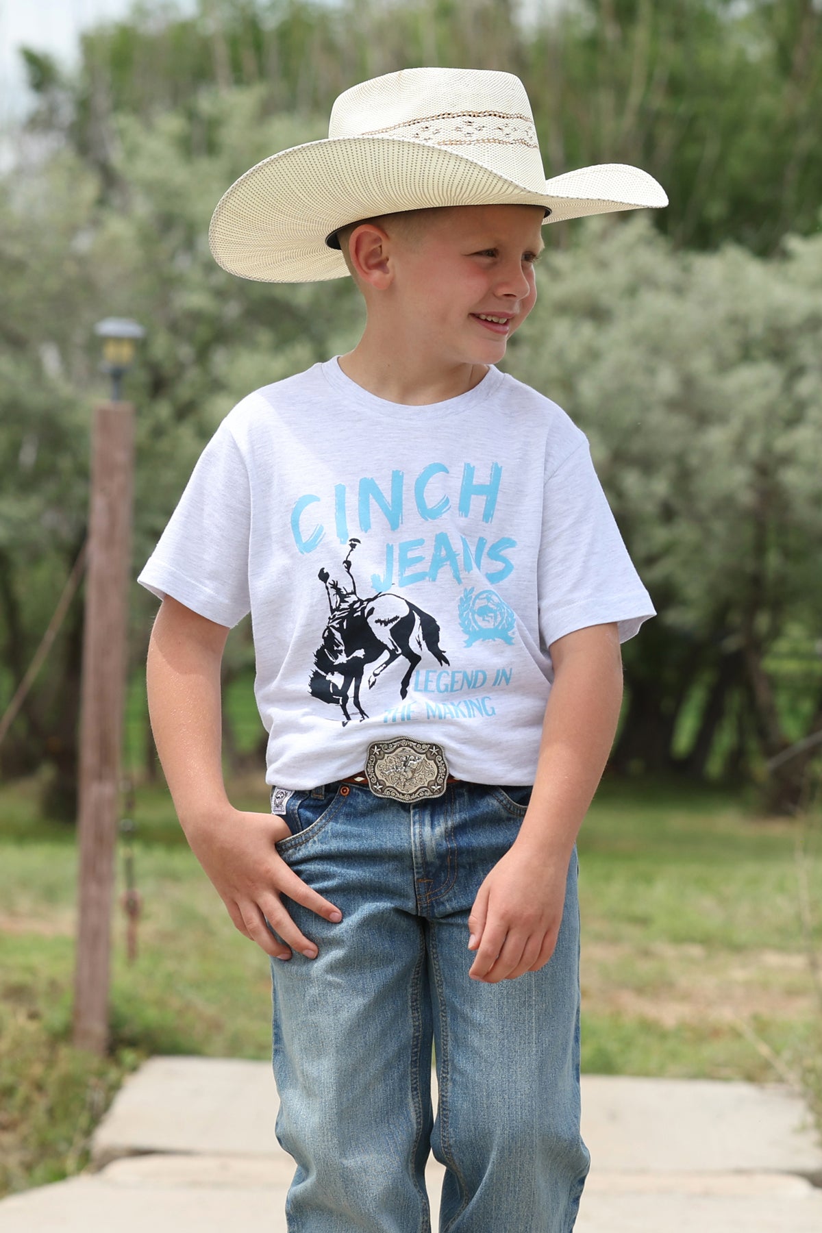 Cinch Boy's Gray Logo Graphic T-Shirt