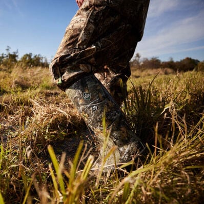 Muck Boots Men's RealTREE Edge™ Wetland Pro Snake Certified Snake Strike Boot