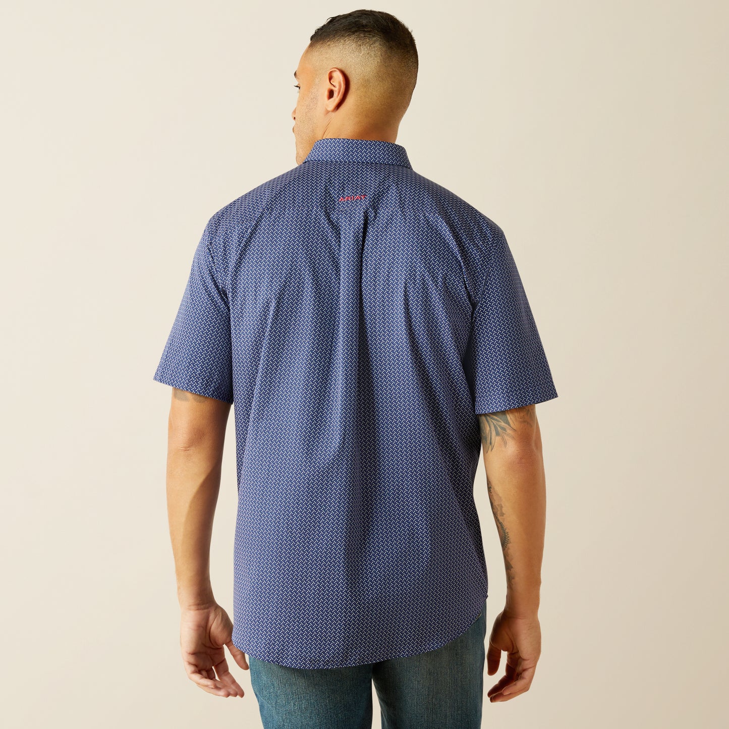 Ariat Wrinkle Free Davis Classic Fit Shirt in Dark Blue