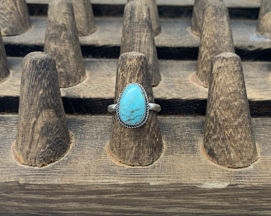 Turquoise Ring with Rope Border- Size 7 1/2