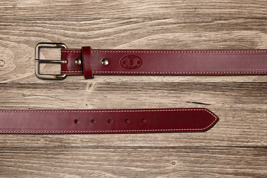 Texas Saddlery Latigo Belt in Burgundy