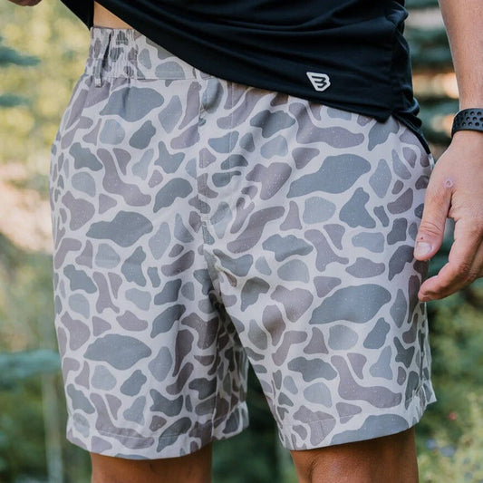 Burlebo Everyday Short in Classic Deer Camo