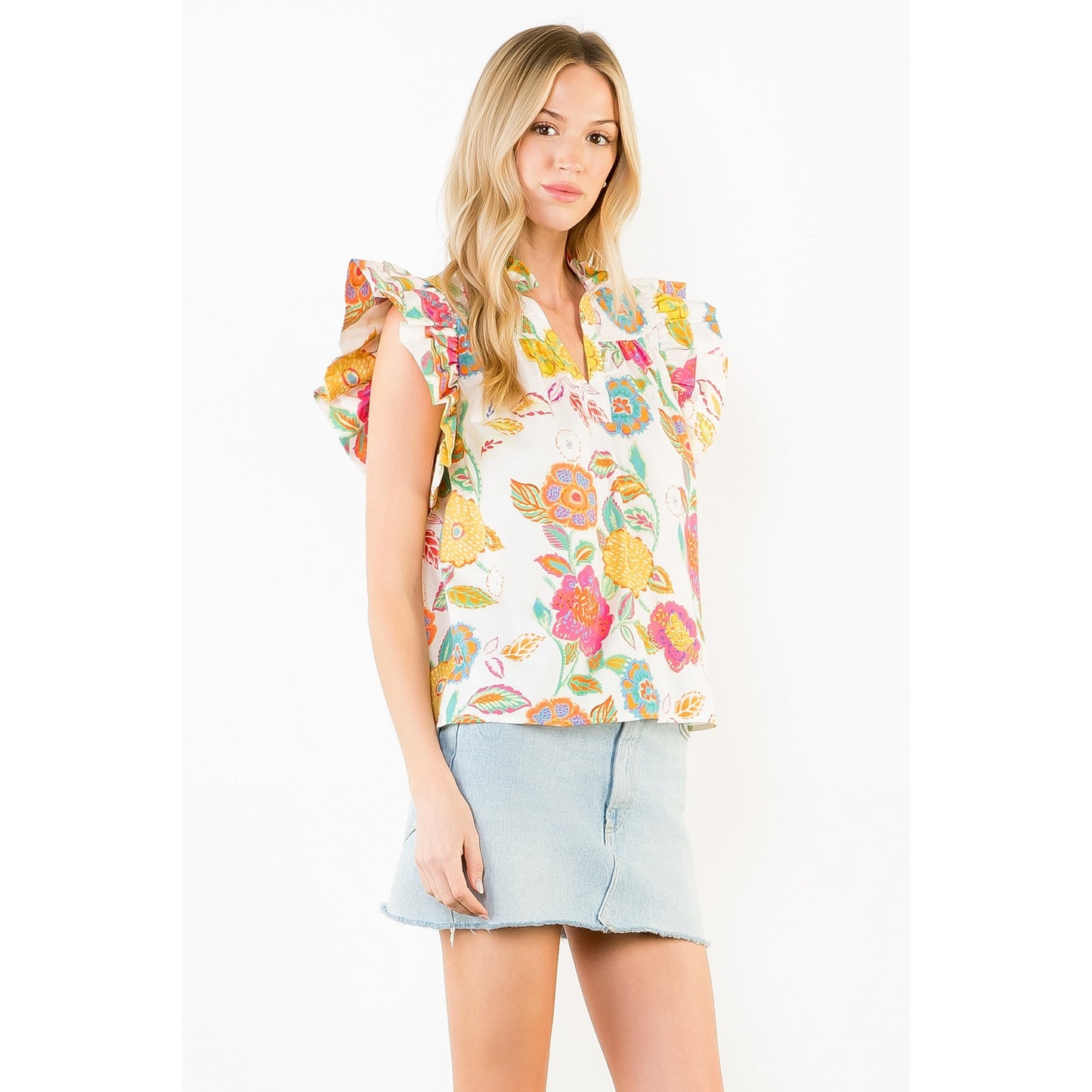 Ruffle Sleeve Floral Pattern Top in Cream