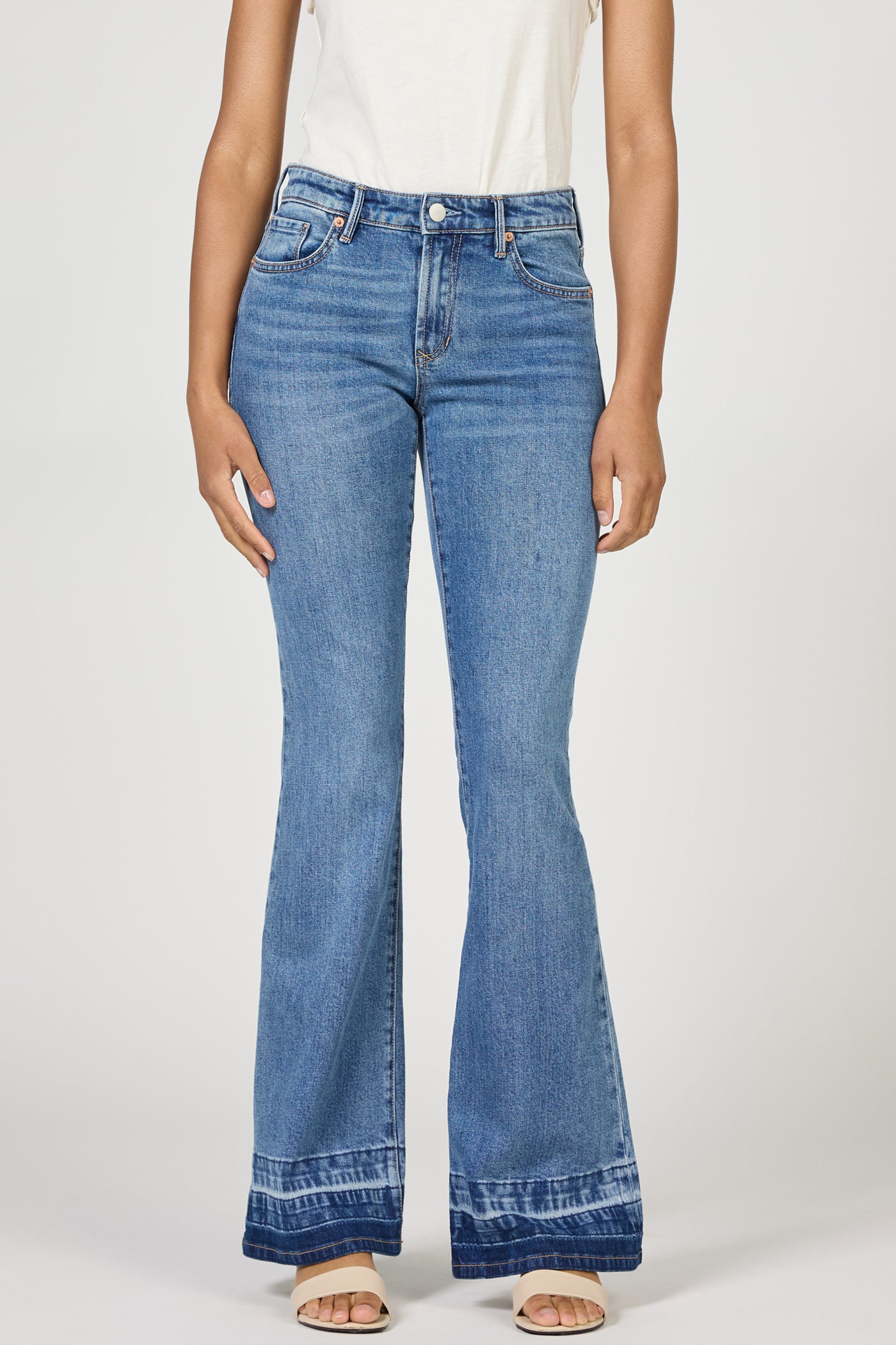 Dear John Rosa Flare Jean in Winslow