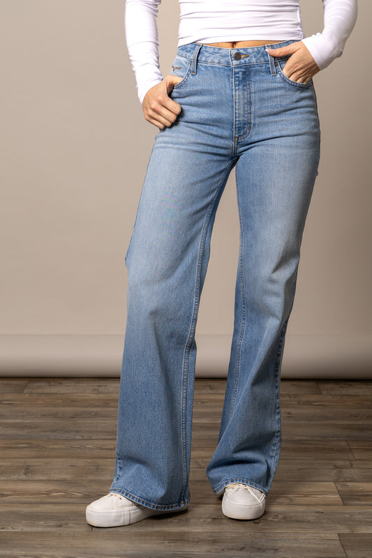 Kimes Ranch Zoey Jean in Light Wash