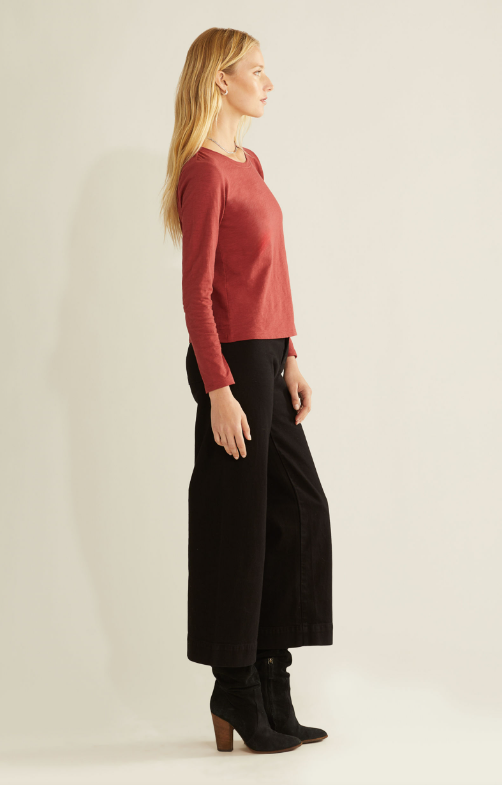 LS Crewneck Tee Rosewood