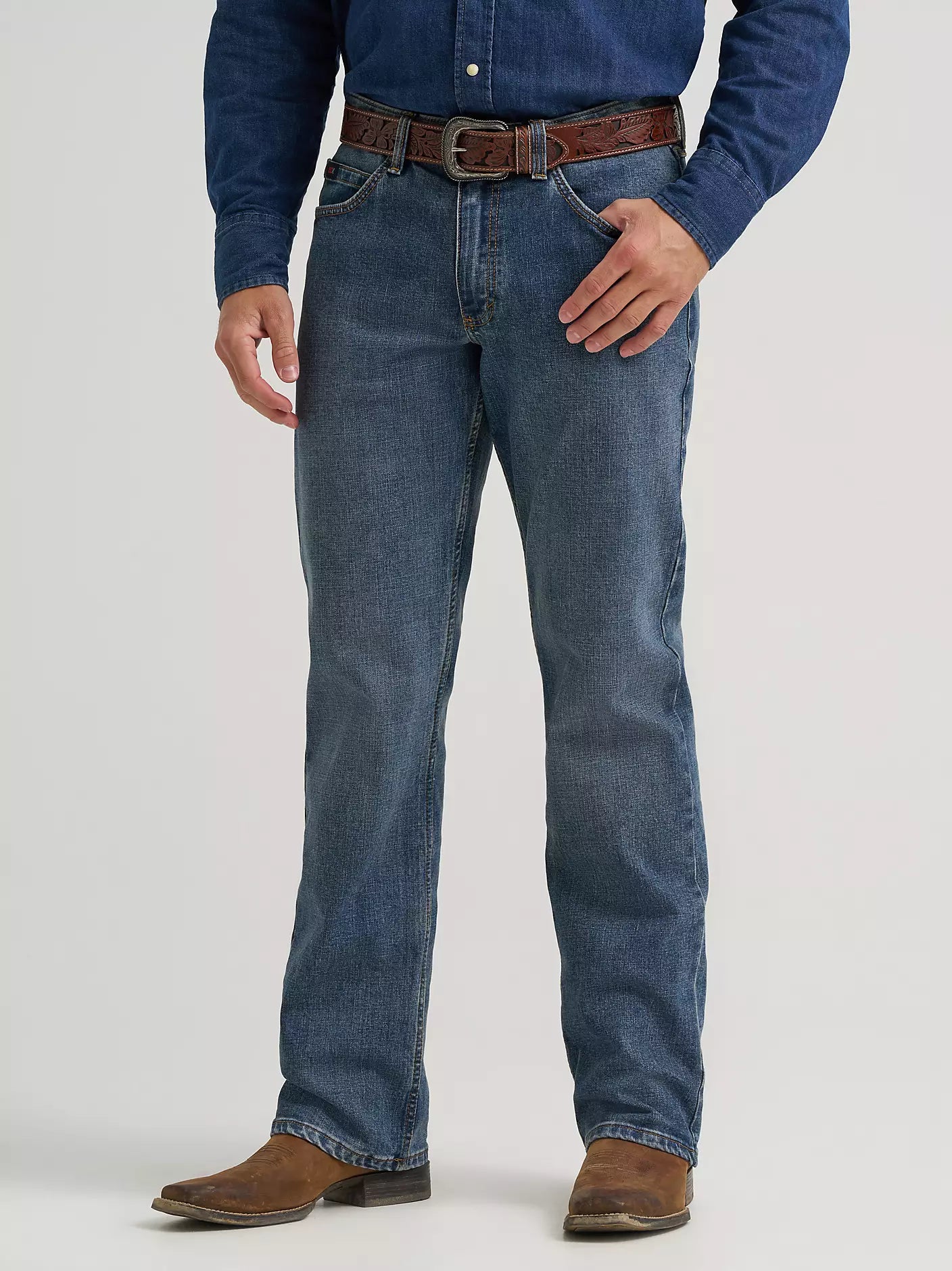 Wrangler 20X Active Flex Regular Fit Jean in Stone Blue