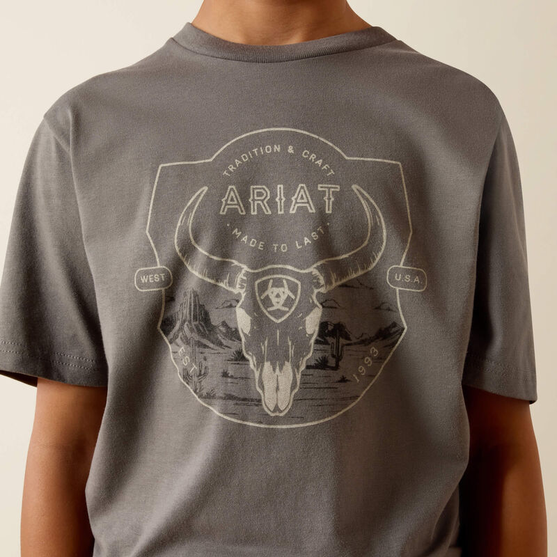 Ariat Desert Badge Tradition T-Shirt in Smoked Pearl
