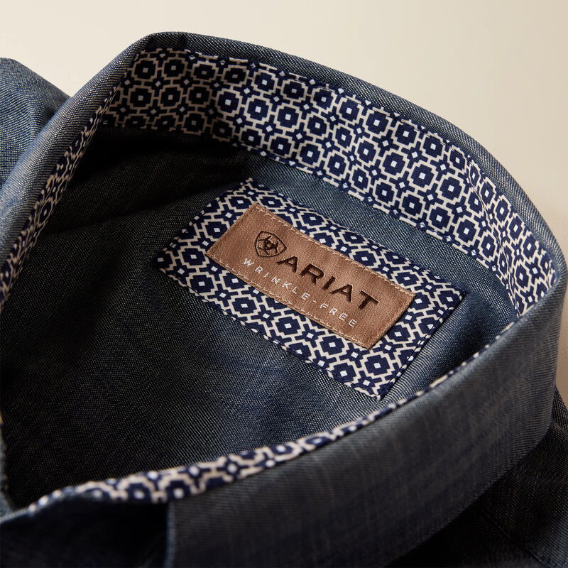 Ariat Wrinkle Free Refined Slub Classic Fit Shirt in Chambray Blue