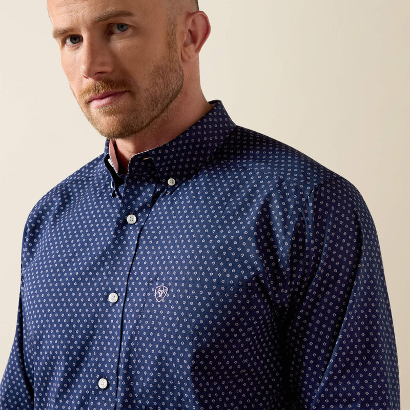 Ariat Wrinkle Free Wes Classic Fit Shirt in Maritime Blue Geo Print
