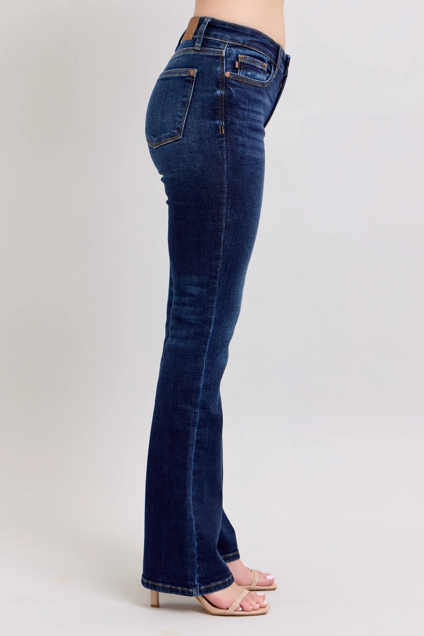 Judy Blue Daisy Dark Dream Mid Rise Bootcut