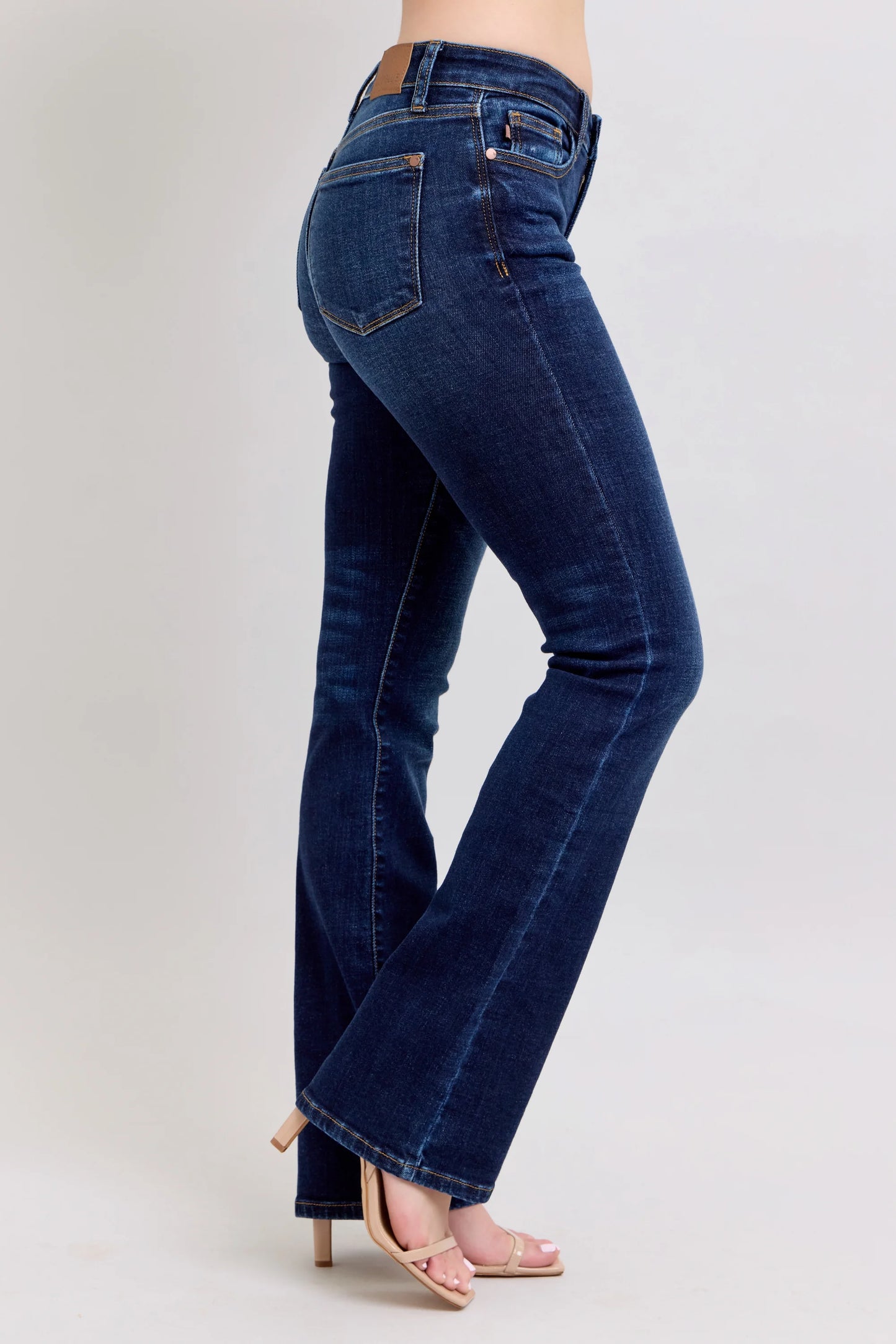 Judy Blue Daisy Dark Dream Mid Rise Bootcut