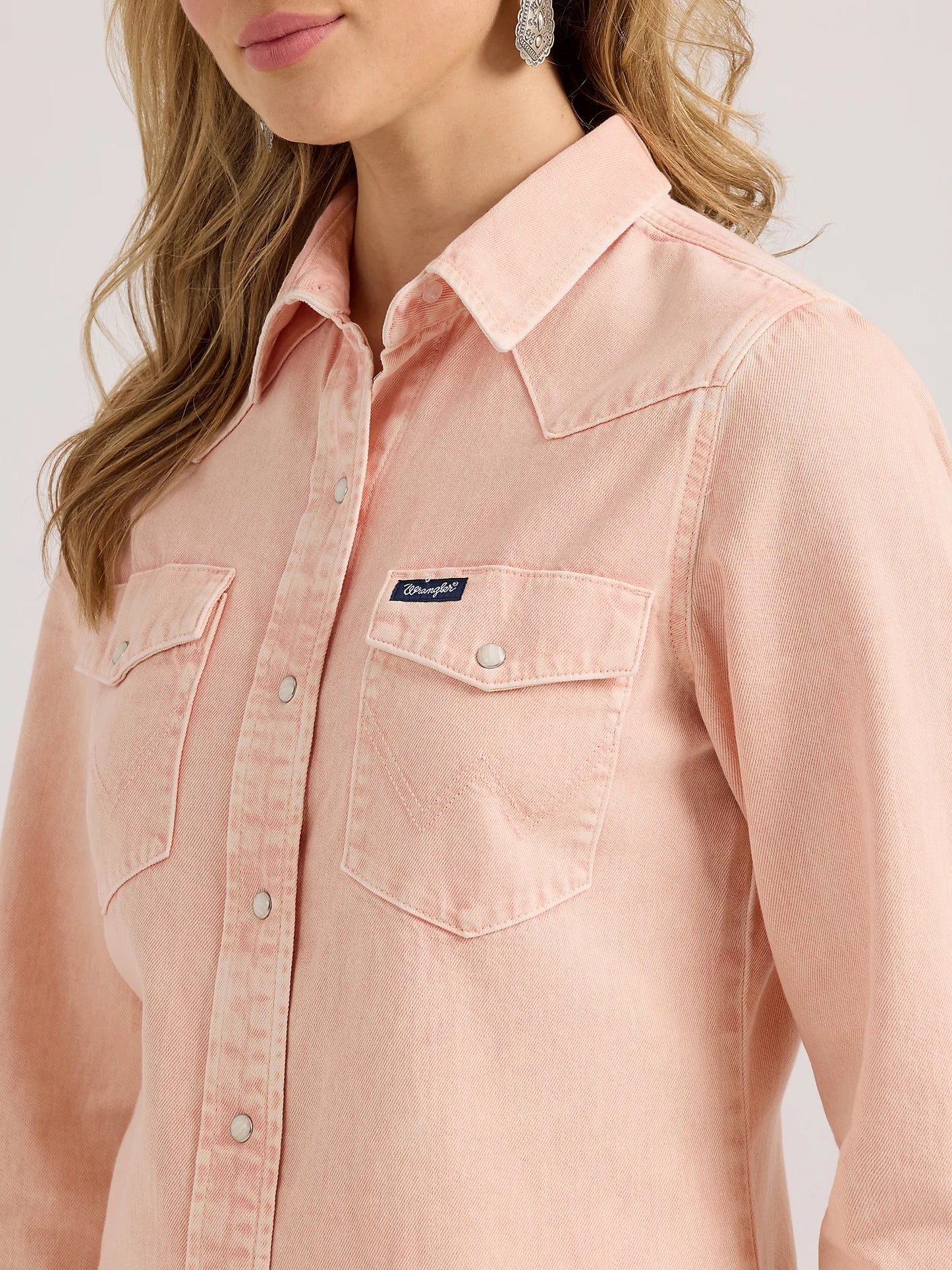 Wrangler Women's Pink Colorwash Slim Western Snap Shirt