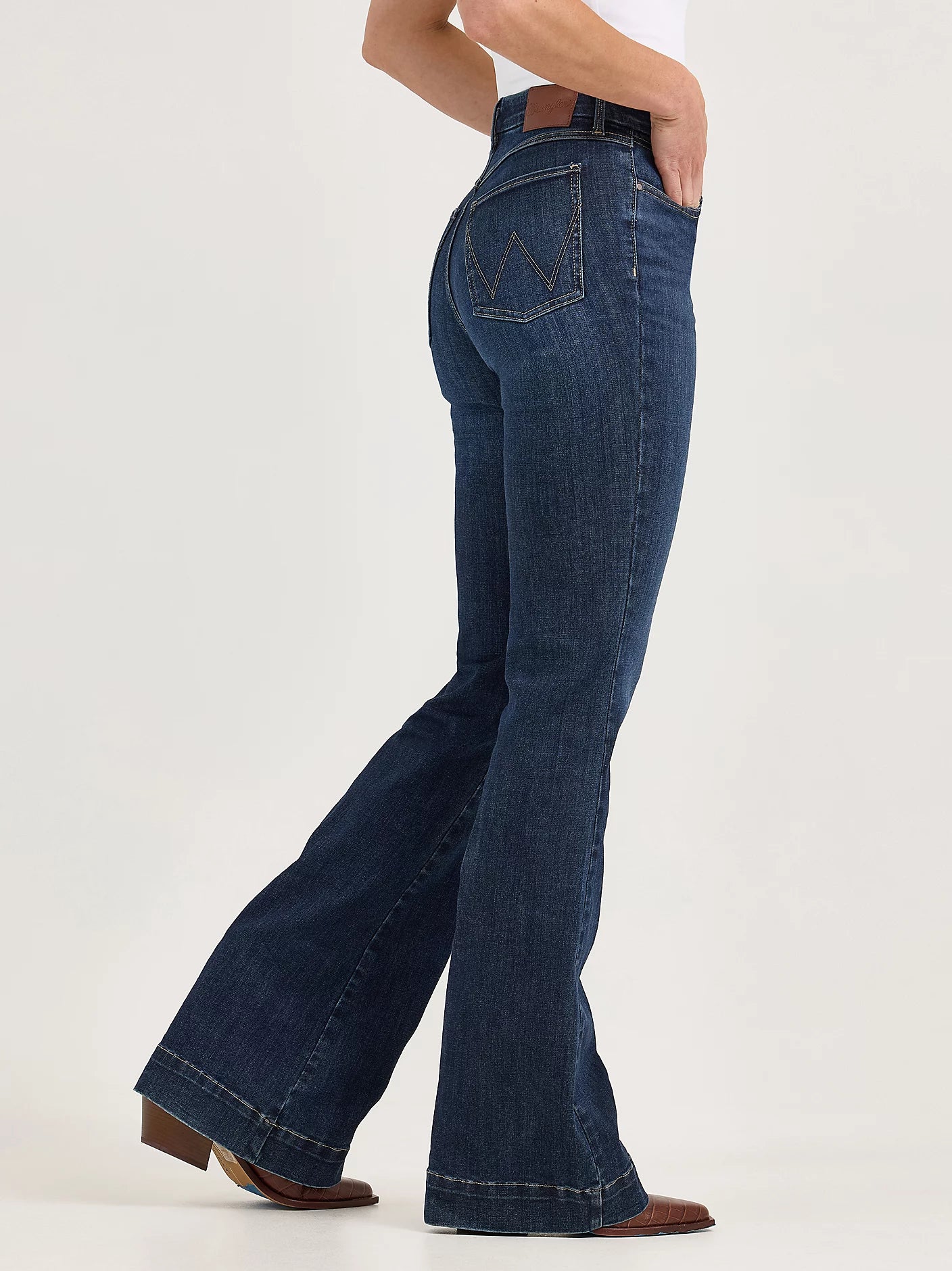 Wrangler Bespoke High Rise Trouser Jean