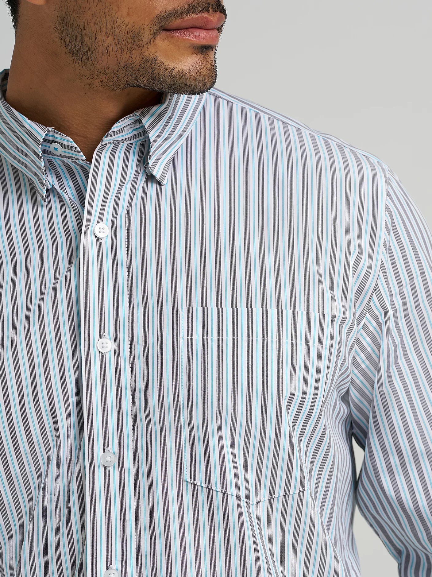 Wrangler Cody Johnson One Pocket Button Down Shirt in Blue Shadow Stripe
