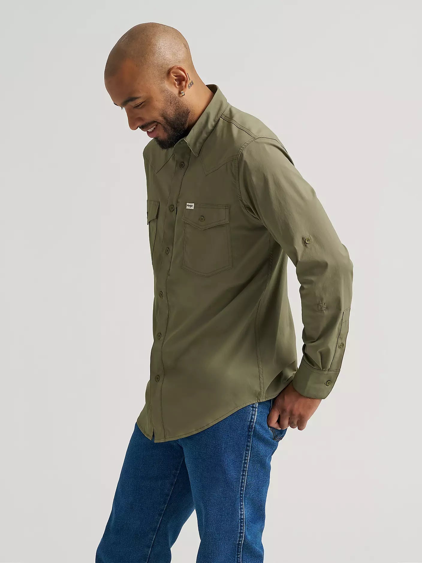 Wrangler All Terrain Gear Men's Technical Shirt in Olivine