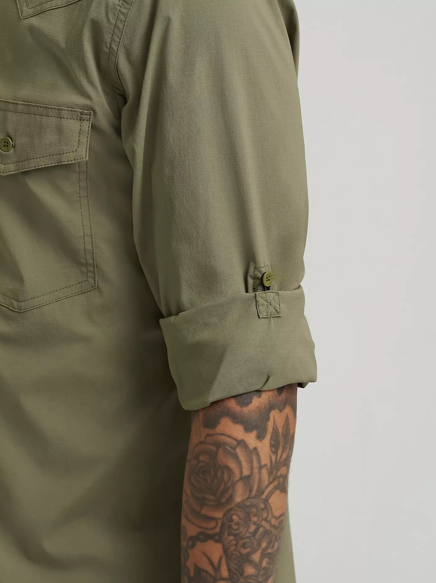 Wrangler All Terrain Gear Men's Technical Shirt in Olivine
